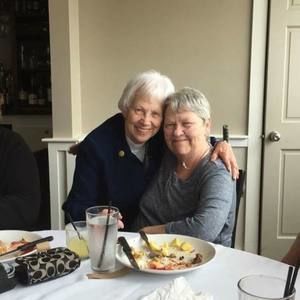 Meet your Posher, Helene